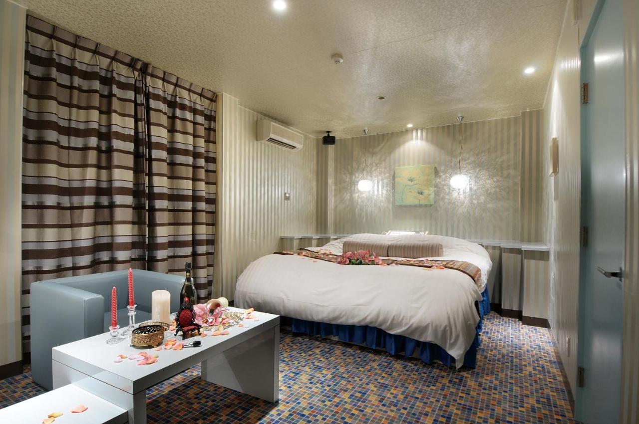 Magical Pumpkin Secret Garden Leisure Hotel (Adults Only) Окаяма Экстерьер фото